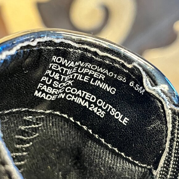 Betsey Johson Rowann black multi boots - Picture 9 of 9